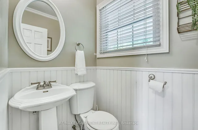 Additional image 20 of 3044 Woodward Ave