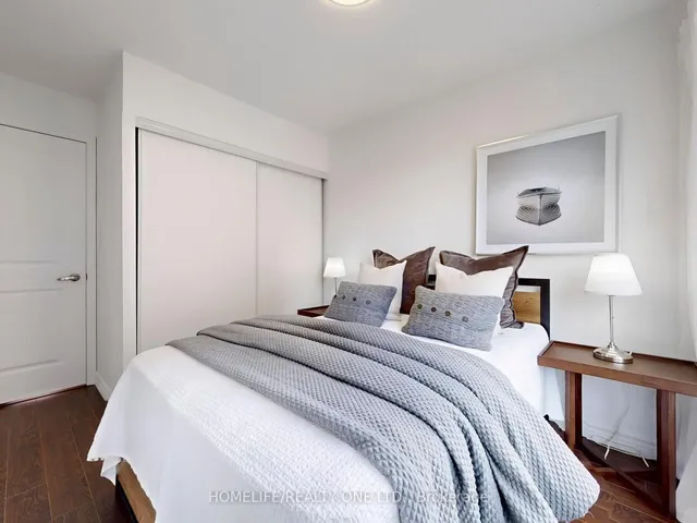 Additional image 19 of 21 Ruttan St Unit TH132