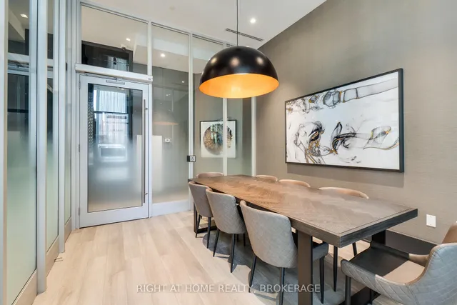 Additional image 36 of 250 Lawrence Ave Unit 724