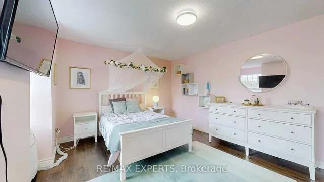 Additional image 25 of 43 Tamarack Circ