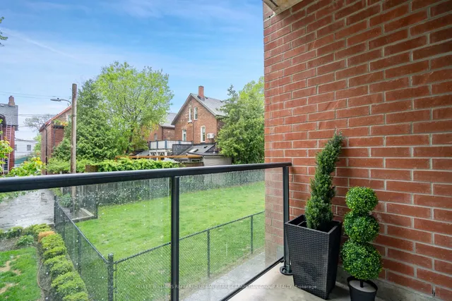 Additional image 34 of 57 Brock Ave Unit TH 109