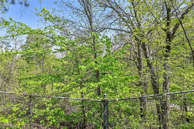 Additional image 40 of 8 Village Green Unit 112