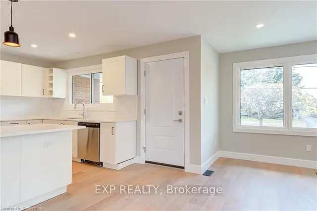 Additional image 12 of 155 Doon Rd