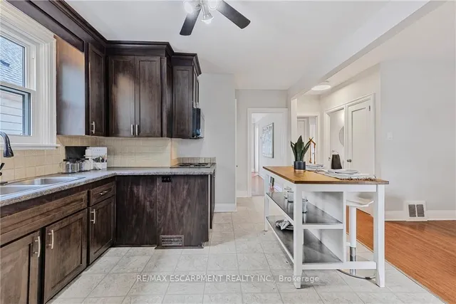 Additional image 14 of 187 West 2nd St