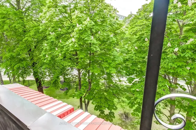 Additional image 28 of 6 Crescent Town Rd Unit 406