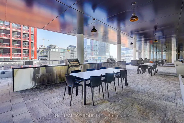 Additional image 34 of 135 Lower Sherbourne St Unit 1832