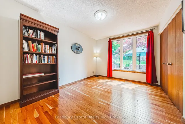 Additional image 28 of 128 Bunker Hill Dr