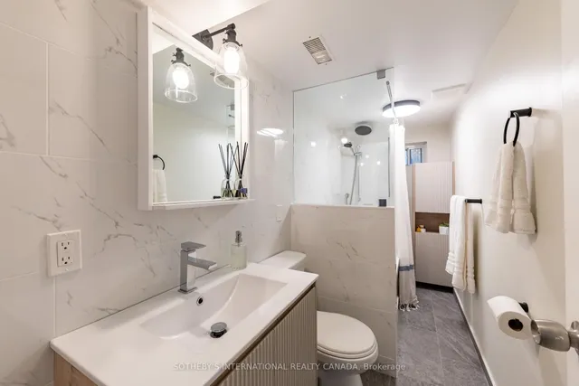 Additional image 24 of 37 Culnan Ave