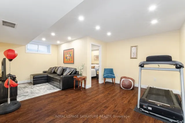 Additional image 41 of 64 Seabreeze Cres