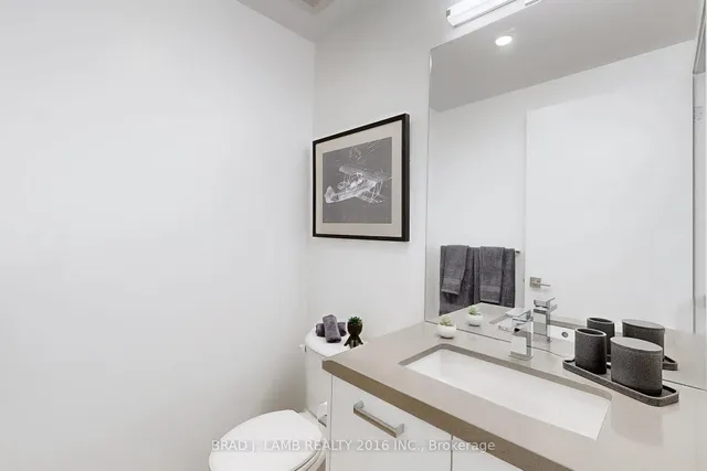 Additional image 26 of 195 McCaul St Unit 2002