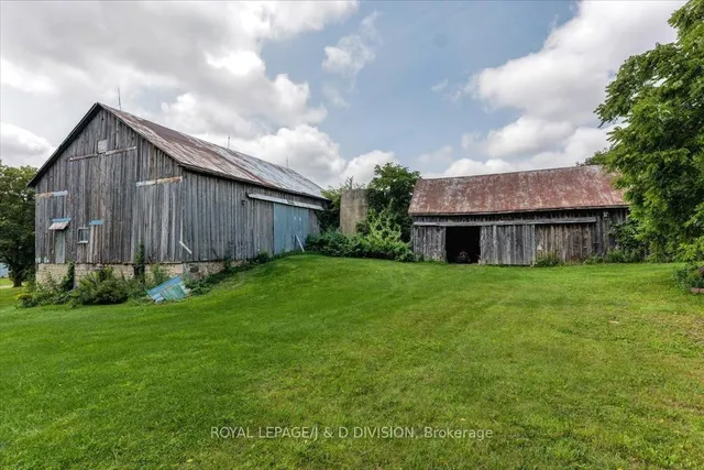 Additional image 21 of 198 PUSLINCH TOWN Line