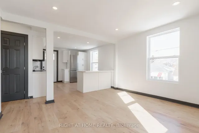 Additional image 23 of 32 Britannia Ave