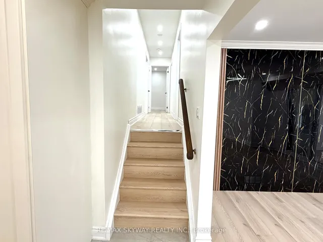 Additional image 17 of 7461 Netherwood Rd