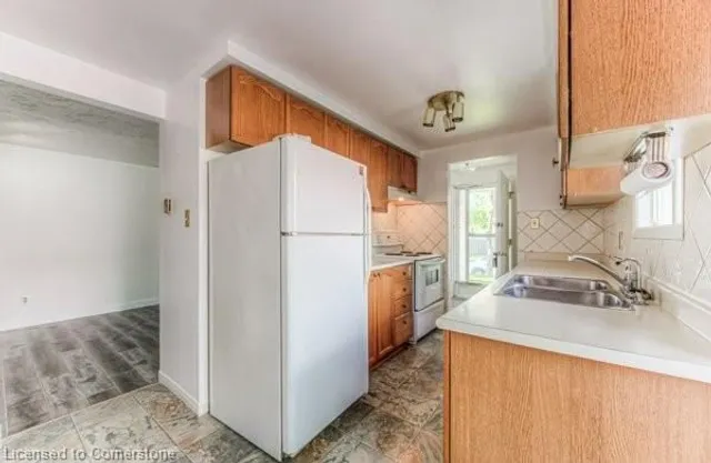 Additional image 3 of 10 Catalina Crt