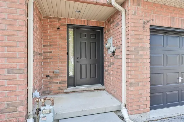 Additional image 3 of 8 Fairhaven Dr