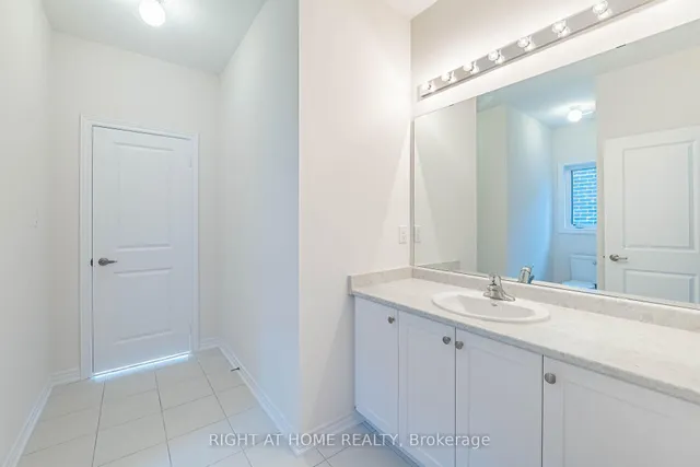 Additional image 30 of 863 Plum Pl