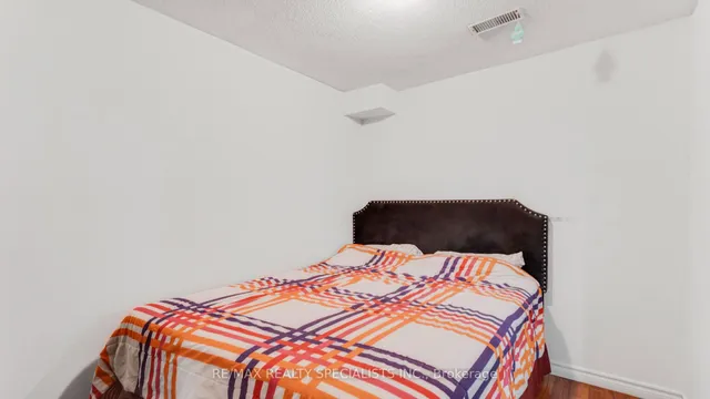 Additional image 43 of 21 EARL  GREY Cres