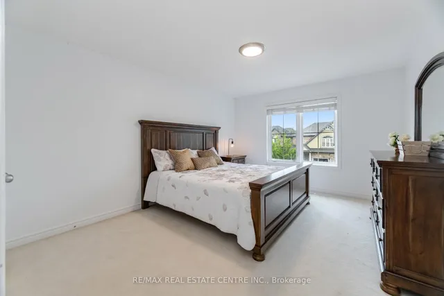 Additional image 27 of 343 Montreal Circ