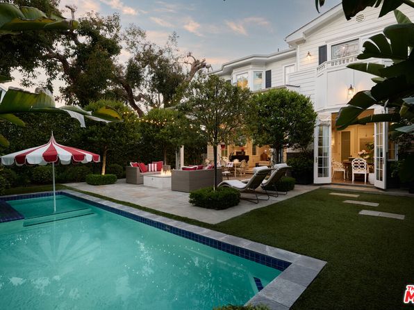 361 N Bowling Green Way, Los Angeles, CA 90049