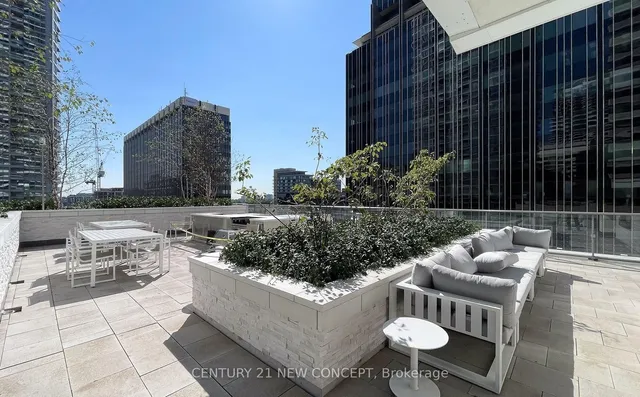 Additional image 9 of 2221 Yonge St Unit 1408