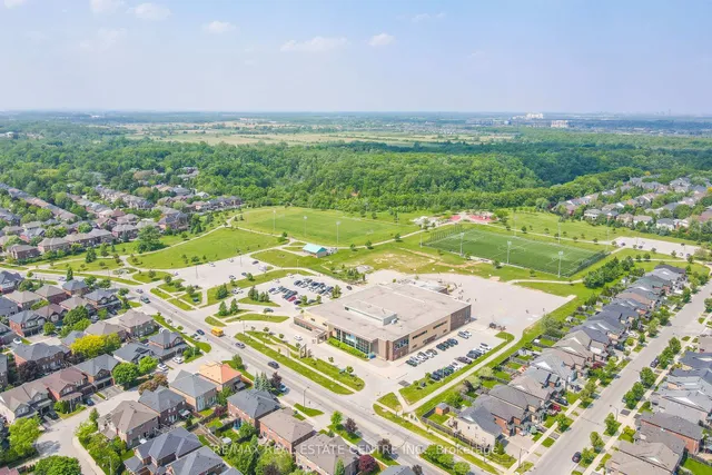 Additional image 33 of 5305 Scotia St