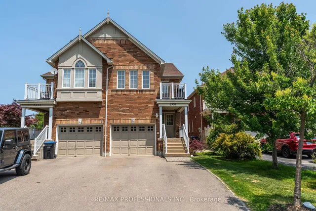 6991 Elliott Parliament St