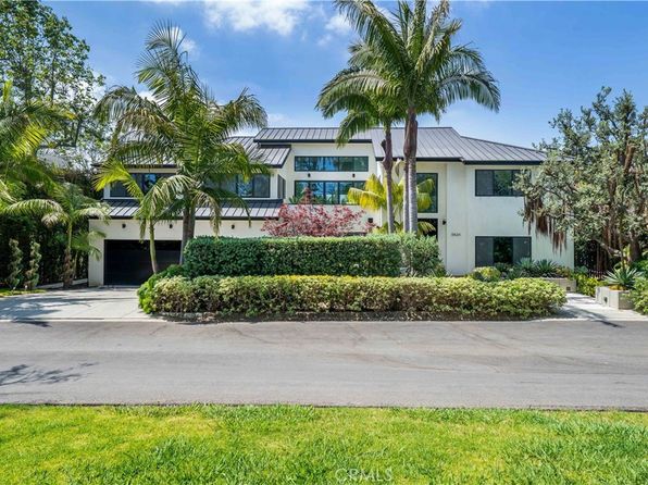 13524 Deste Dr, Pacific Palisades, CA 90272