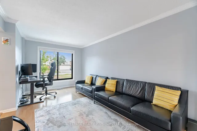 Additional image 10 of 421 Laurentian Ave