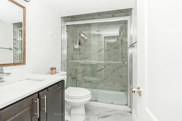 Additional image 39 of 32 Matthew Harrison St