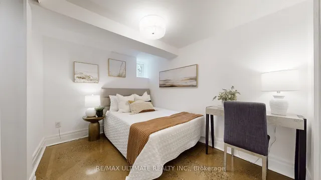 Additional image 33 of 266 Highfield Rd