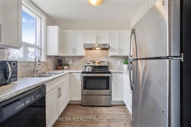 Additional image 4 of 210 East 14th St