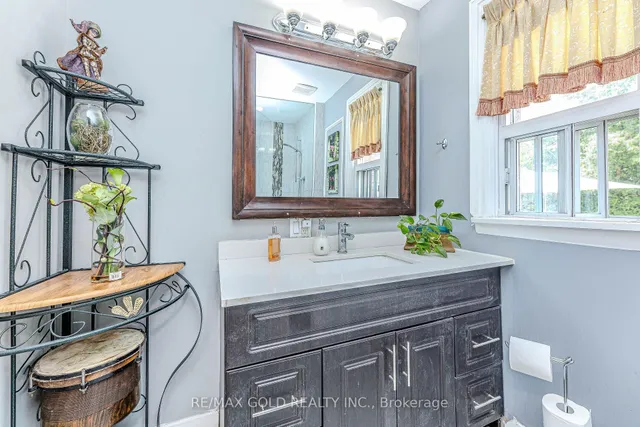 Additional image 28 of 39 Harrow St