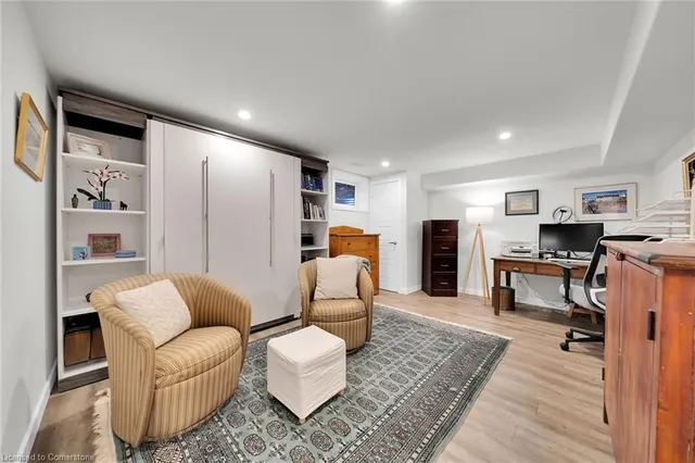 Additional image 38 of 36 Parkside Ave