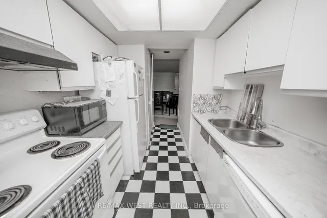 Additional image 25 of 1470 Midland Ave Unit 608