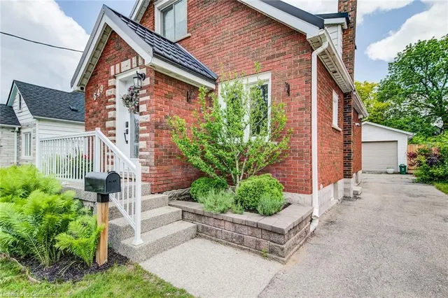 Additional image 4 of 649 Guelph St