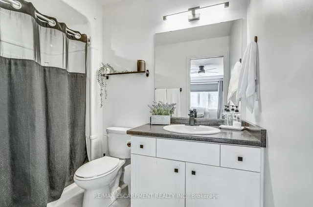 Additional image 12 of 247 Festival Way Unit 16