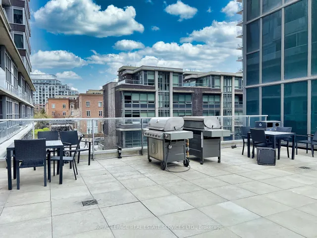 Additional image 5 of 135 East Liberty St Unit 2310