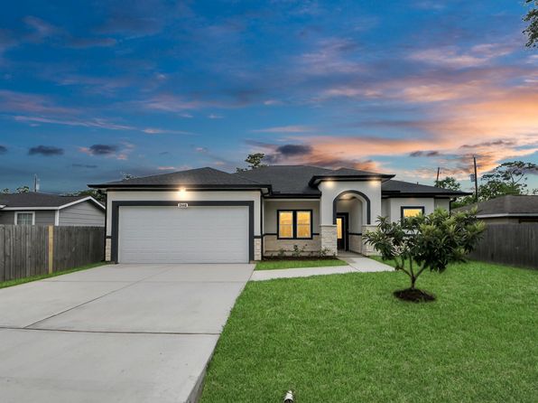 2448 Areba St, Houston, TX 77091