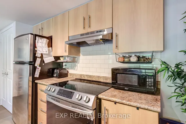 Additional image 13 of 93 The Queensway Unit 23