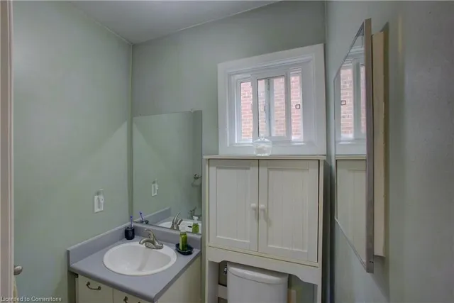 Additional image 18 of 57 Ecclestone Dr