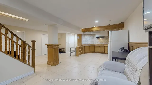 Additional image 13 of 409 Silverthorne Cres