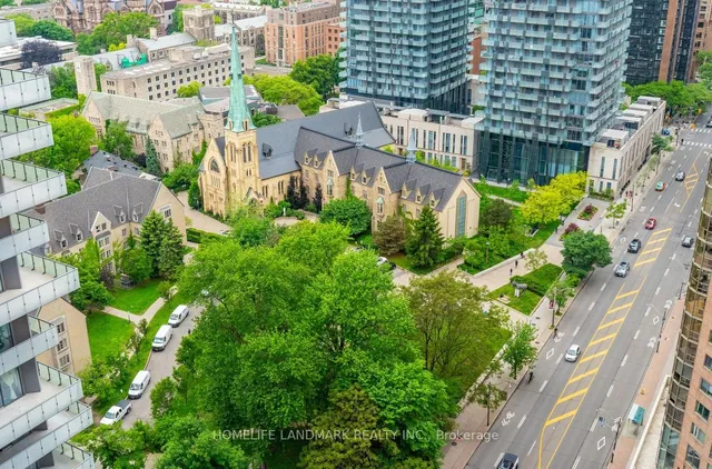 Additional image 5 of 1001 Bay St Unit 2616