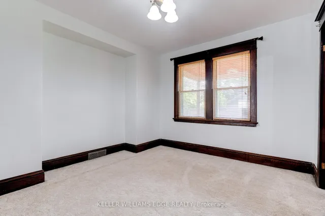 Additional image 12 of 158 Rosslyn Ave