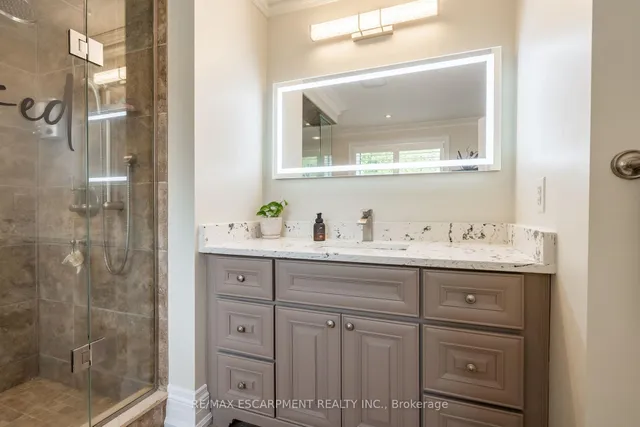 Additional image 13 of 979 Garden Lane