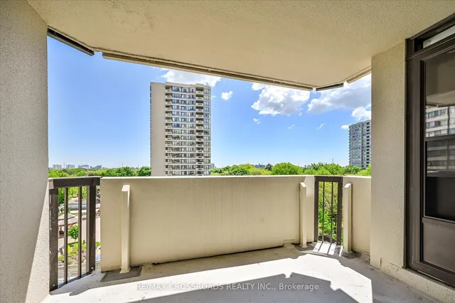 Additional image 23 of 275 Bamburgh Circ Unit 604