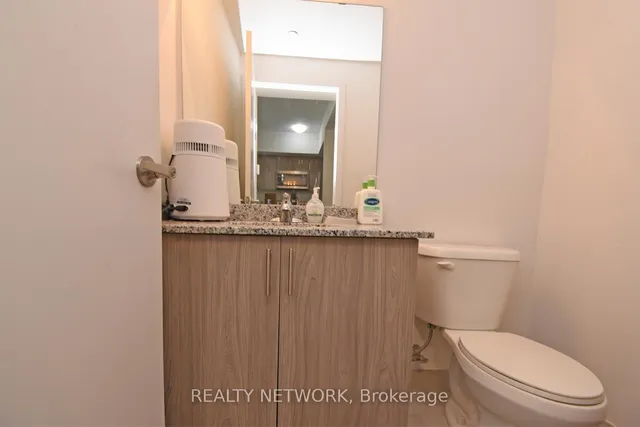 Additional image 11 of 16 Markle Cres Unit 313