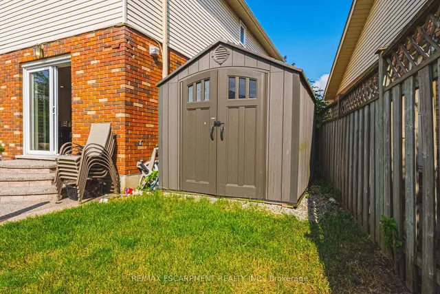 Additional image 43 of 2 Antoinette Crt