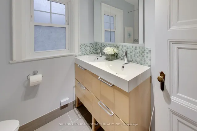 Additional image 32 of 7 Roseneath Gdns