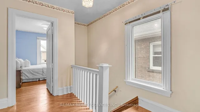 Additional image 13 of 107 Myrtle Ave