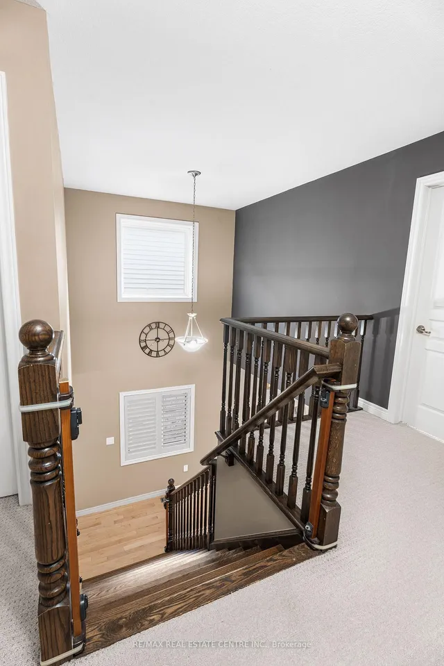 Additional image 29 of 22 Creek Ridge St